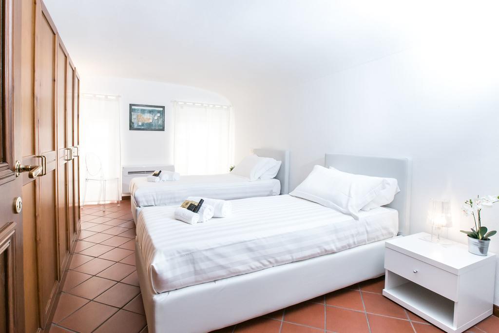 Fiorentini Charme - My Extra Home Rome Room photo
